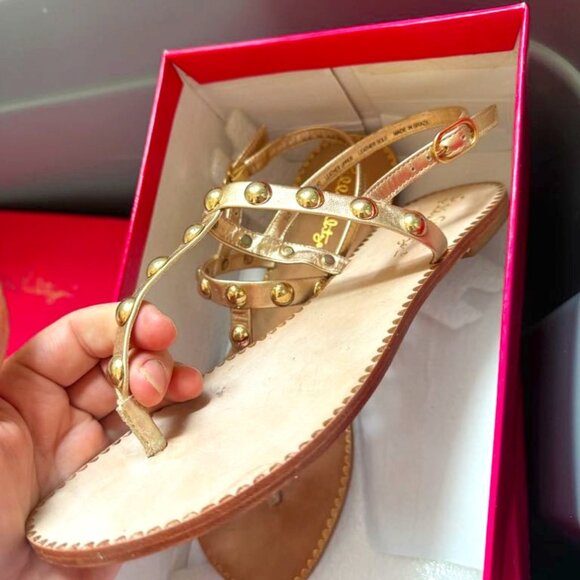 New Lilly Pulitzer Metallic Gold Rita Thong Sandals Size 7 - Picture 1 of 3